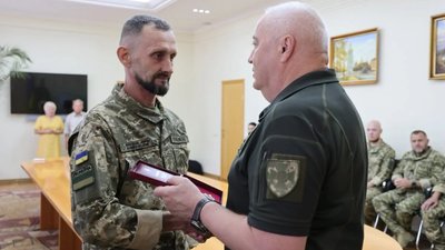 Трьох прикордонників Чопського загону нагородили державними нагородами