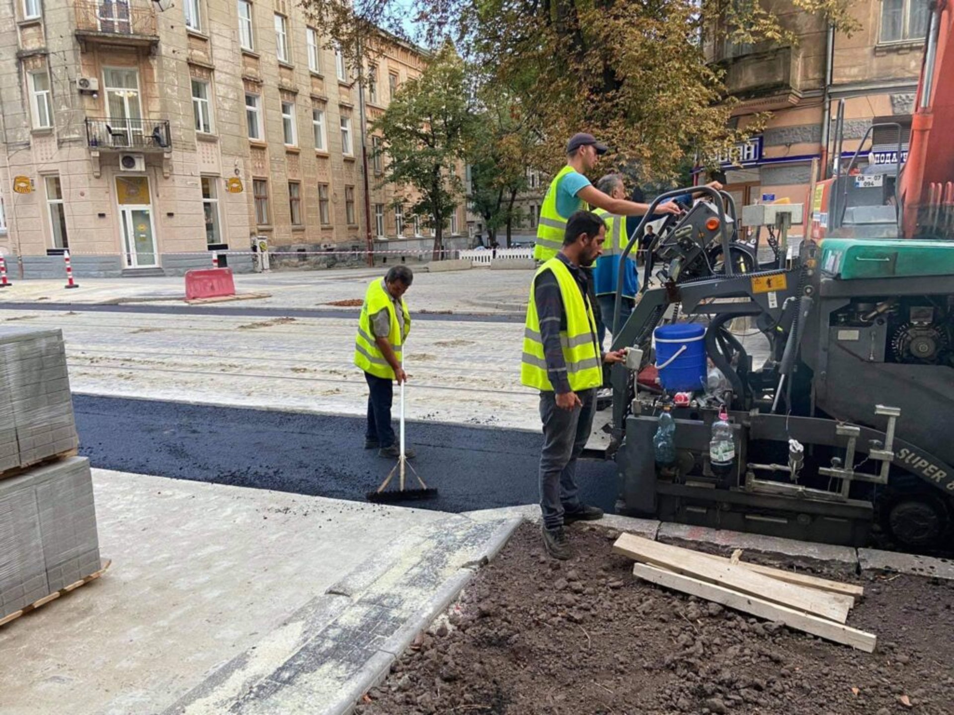 Вулиця Степана Бандери. Фото Зручне місто