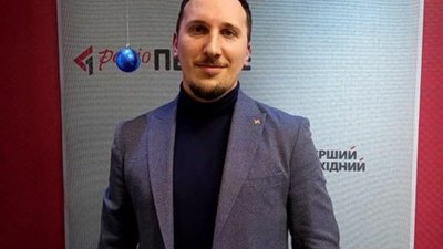 У Львові самокатами пропонують дозволити їздити лише особам, які мають посвідчення водія (ВІДЕО)
