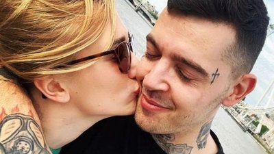 Британець, який прихистив дівчину зі Львова і втік з нею жити, збанкрутував