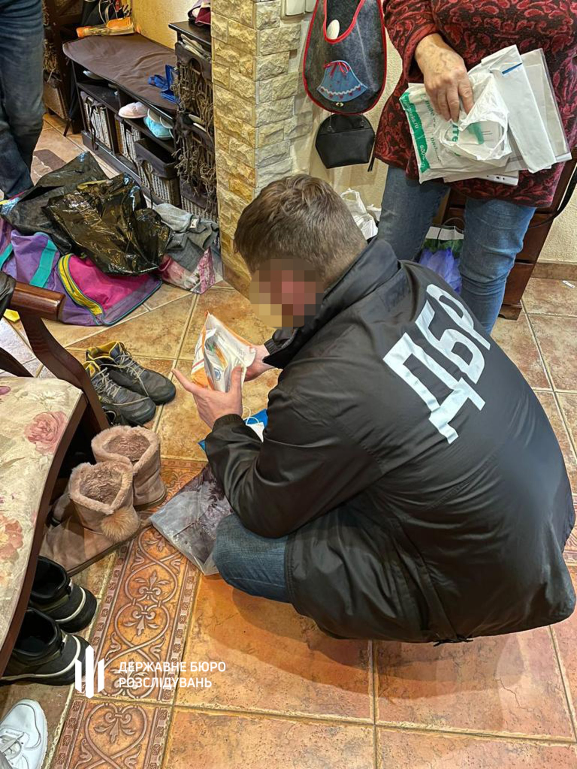 Заступник міністра оборони причетний до закупівель продуктів за завищеними цінами та неякісної амуніції