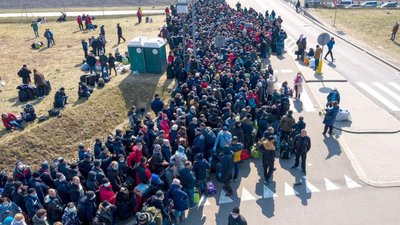 За добу в Україну повернулось сім тисяч українців