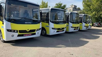 У Львові шукають перевізників для трьох автобусних маршрутів