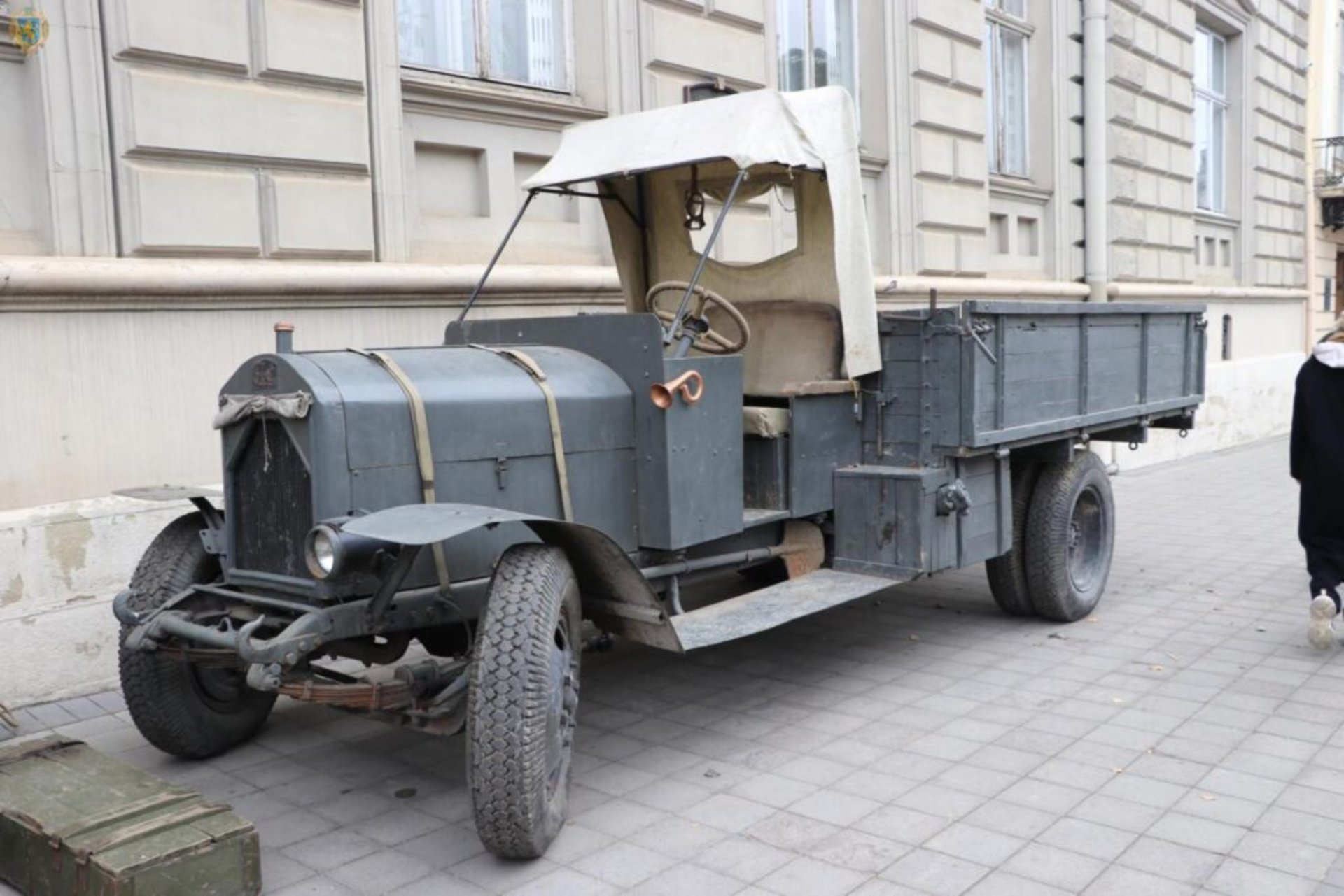 У Львові показали відтворені спорядження та військову техніку вояків УПА