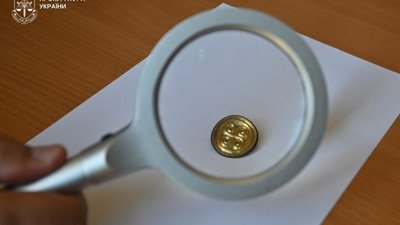 На Львівщині 45-річний чоловік продавав археологічну знахідку