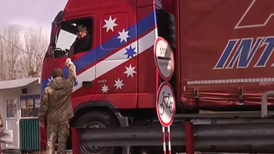 На кордоні з Польщею через коронавірус виник величезний затор вантажівок