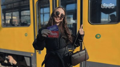 У Львові видали майже 500 тисяч карток Садового