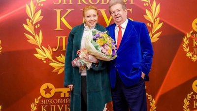 Тіна Кароль пішла на роботу до Михайла Поплавського (ФОТО)