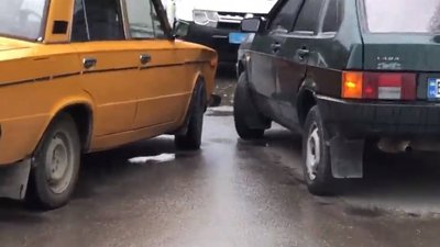 У центрі Золочева сталася ДТП (ВІДЕО)