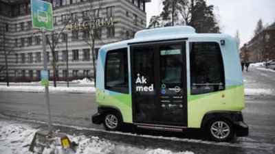 У Швеції почали курсувати перші безпілотні автобуси
