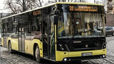 Садового просять навести лад із сполученням з Дублян
