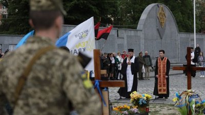 У суботу на Личаківському кладовищі молитимуться за полеглих захисників України