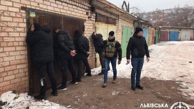 На Львівщині четверо осіб займались контрабандою наркотиків з Європи (ФОТО)
