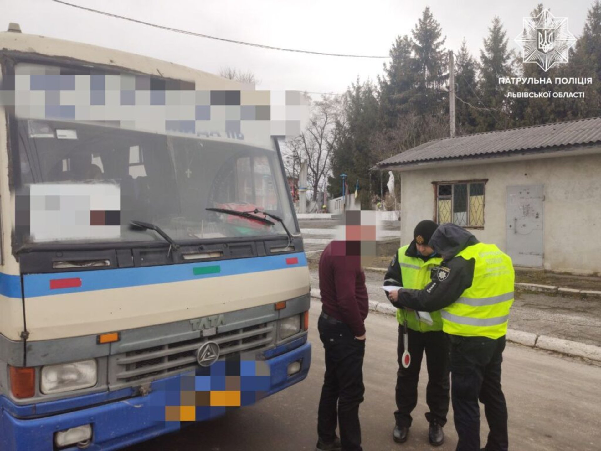 У Стрийському районі поліція винесла 6 постанов на перевізників