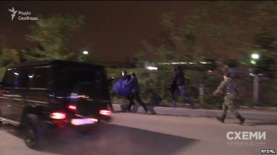 "Схеми" оприлюднили відео нападу на знімальну групу біля аеропорту в Жулянах