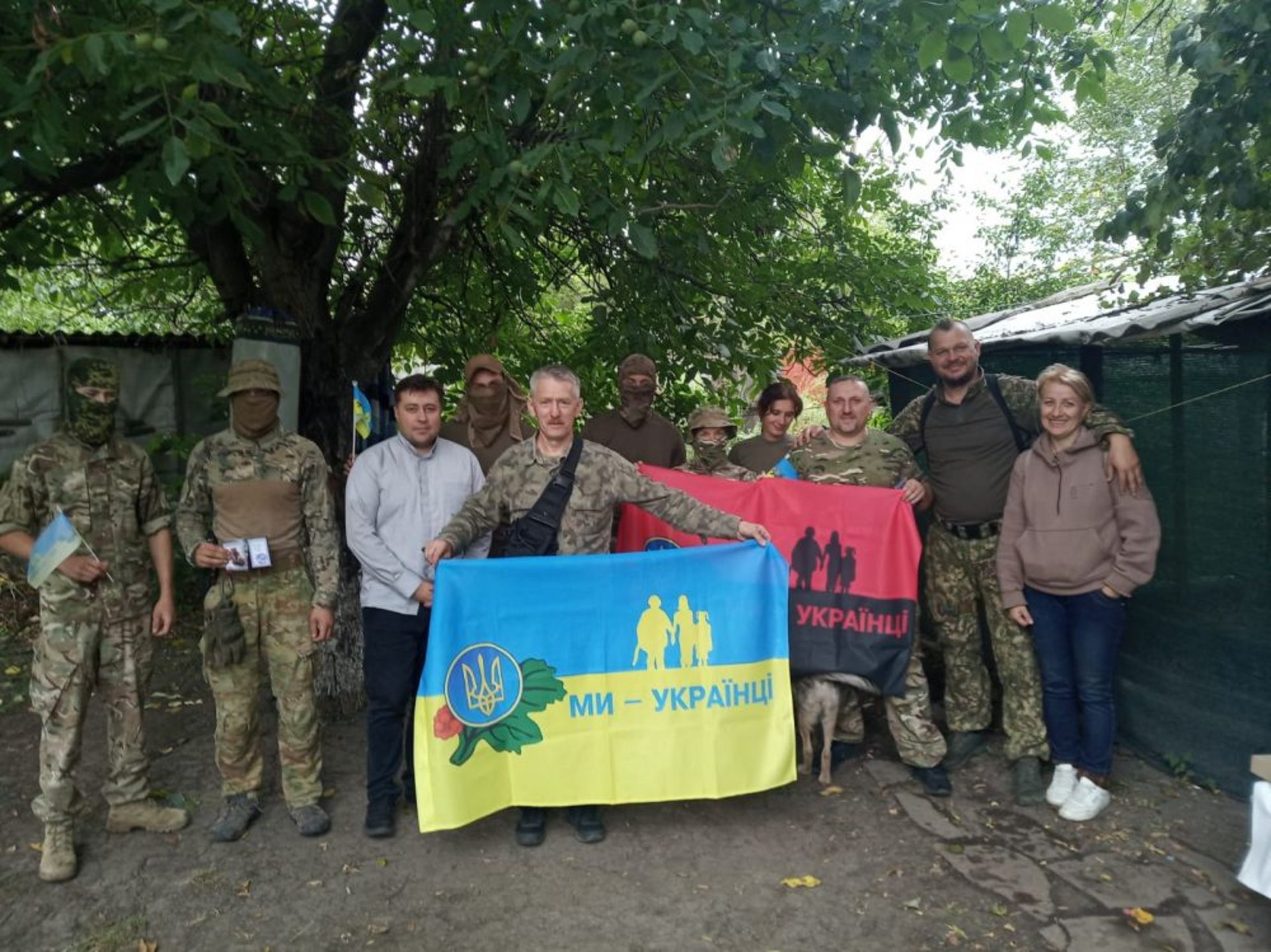 Військовим 24-ої бригади на передову передали необхідне обладнання, фото ЛМР