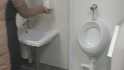 На гуртовому ринку «Шувар» зробили  гендерно-нейтральний туалет (ВІДЕО)
