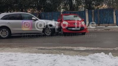 У Дрогобичі не розминулись автомобілі