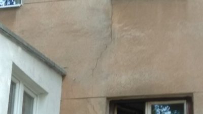 З’явились фото аварійного будинку у центрі Львова