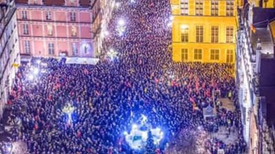 Як поляки масово вшанували пам’ять вбитого мера Гданська (ФОТО)