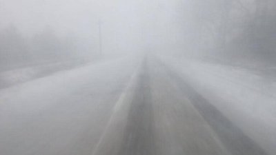 Траса "Львів - Івано-Франківськ" вкрилась туманом (ФОТО, ВІДЕО)
