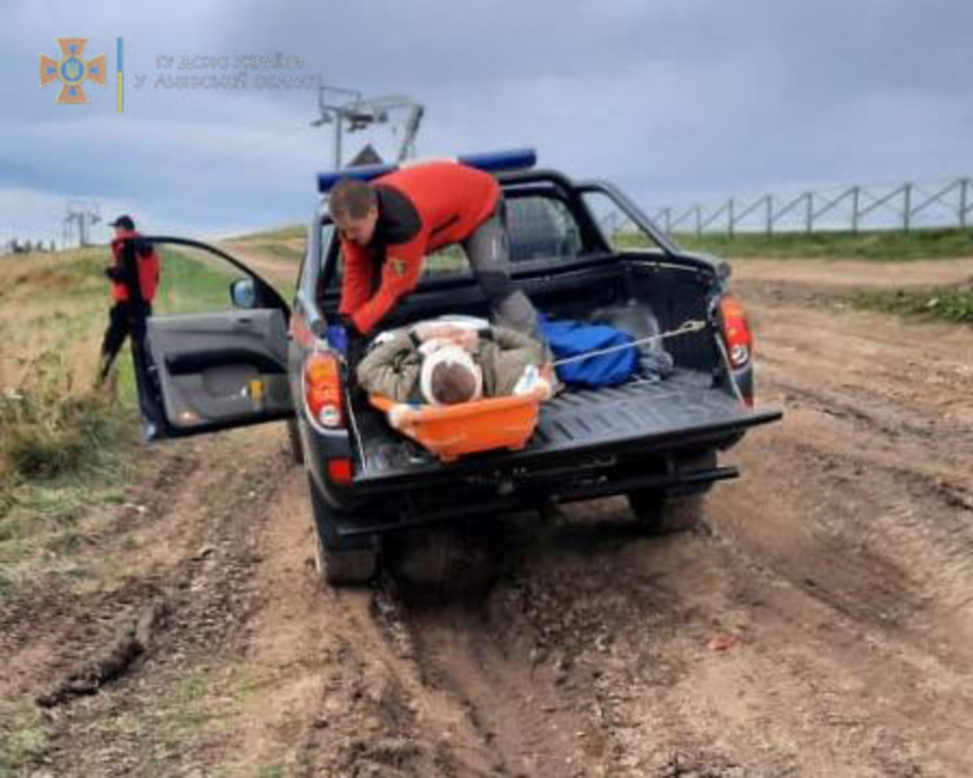 У Карпатах на Львівщині перекинувся «УАЗ» з туристами