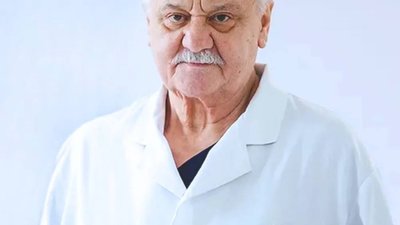 Львівщина прощається із відомим медиком