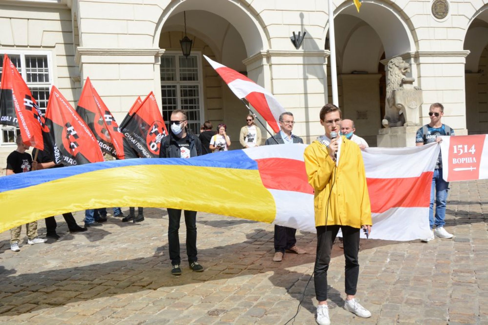 У Львові відкрили виставку «Рік спротиву: як по(в)стає Білорусь», фото ЛМР