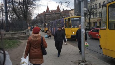У Львові через ДТП зупинились трамваї