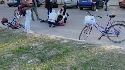 На Львівщині чоловік не дочекався допомоги медиків та помер (ФОТО)