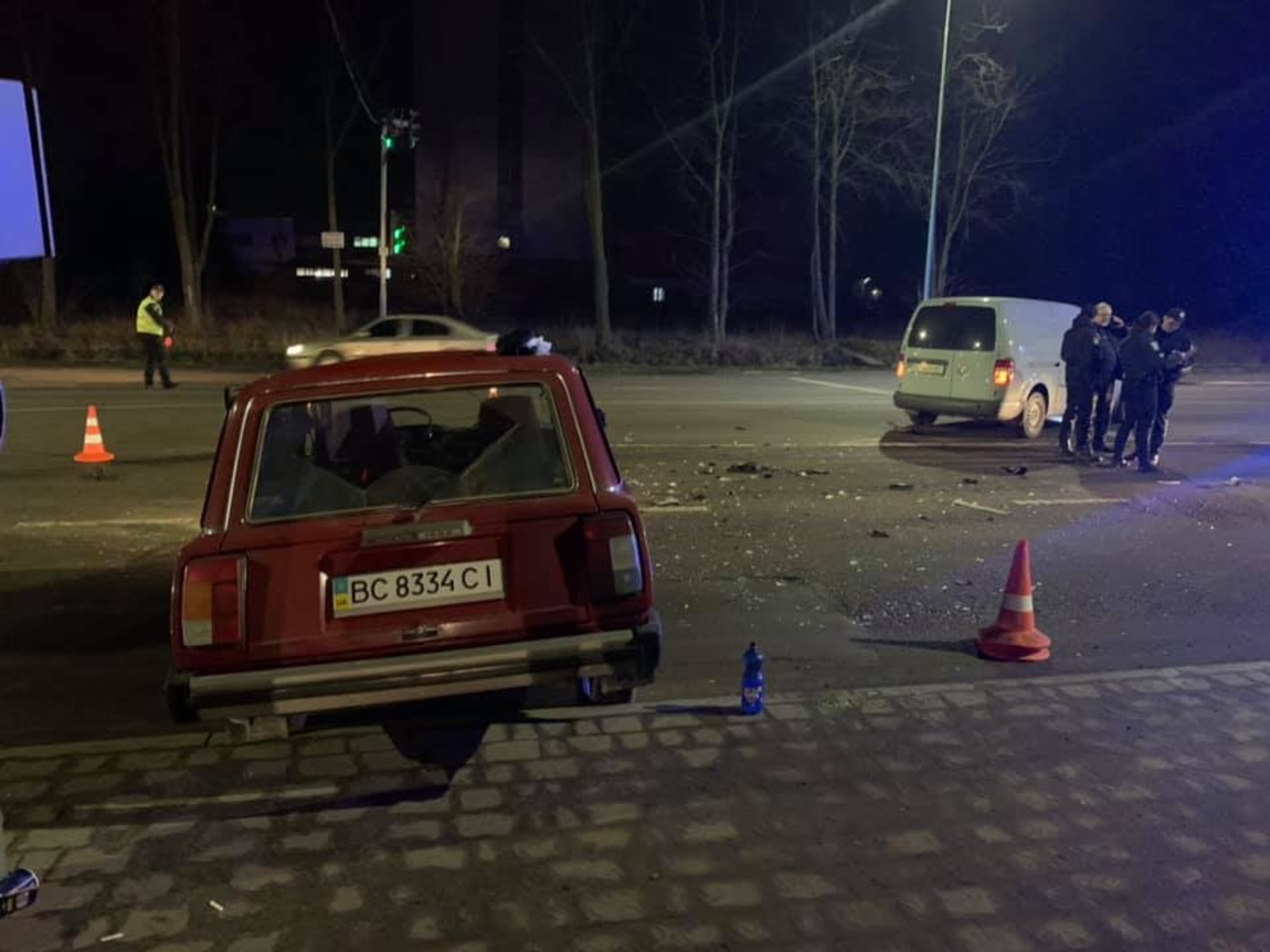 У Рясне не розминулись автомобілі. Фото Варта-1