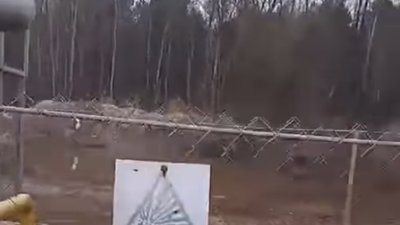 Біля Червонограда активісти виявили працюючу газову свердловину (ВІДЕО)