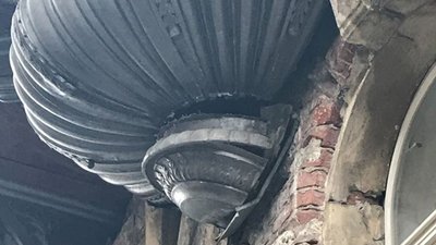 Як у Львові після реставрації руйнуються будівлі (ФОТОФАКТ)