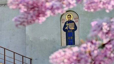 У Львові на фасаді храму встановили ікону-мозаїку (ФОТО)