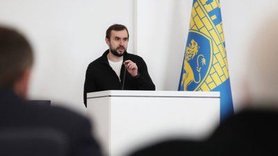 Садовий у лютому виділив Бойку 20 тисяч за високі досягнення у праці
