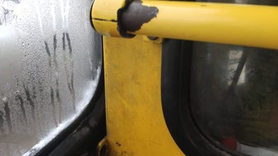 У Львові автобуси продовжують ігнорувати пасажирів