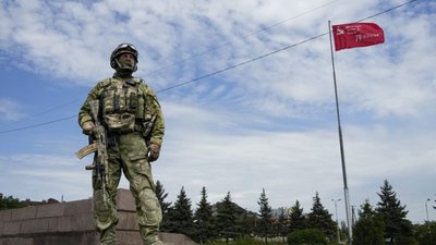 Окупанти перекинули на Херсонщину близько 2000 мобілізованих та вивозять із регіону своїх медиків та вчителів - Генштаб