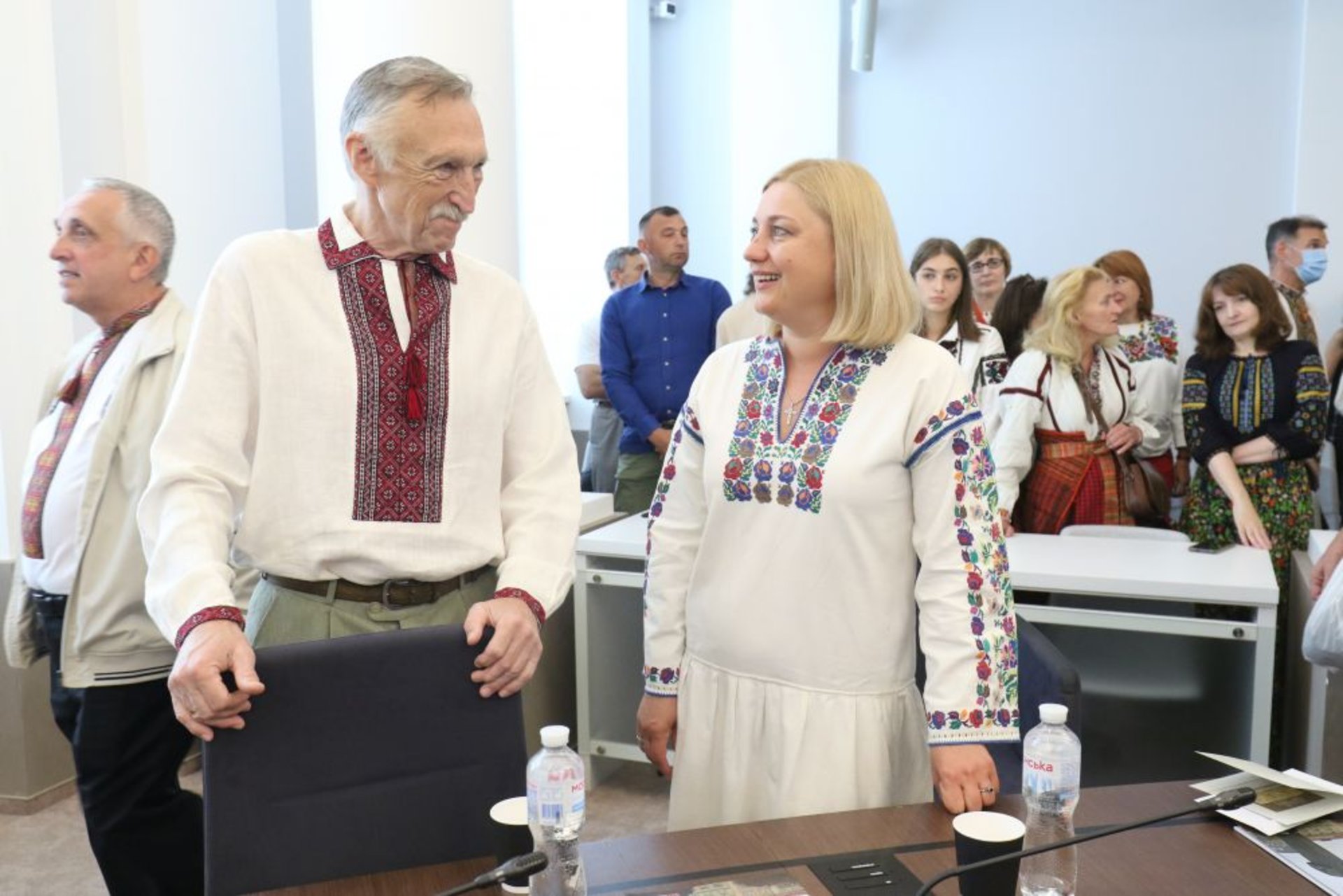 У Львівській міській раді відбулося урочисте засідання за участю депутатів 1-го демократичного скликання, фото ЛМР