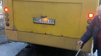 У Львові маршрутки Садового ігнорують бажання мешканців (ВІДЕО)