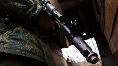 Окупанти під загрозою розстрілу мобілізують навіть медиків на захоплених територіях
