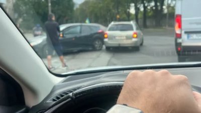 У Львові аварія зупинила рух трамваїв