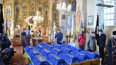 На Львівщині перепоховали тіла 16-ти воїнів УПА (ФОТО)