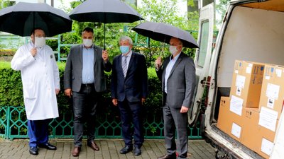 Медзаклади Львівщини отримали високоякісні апарати ШВЛ (ФОТОРЕПОРТАЖ)
