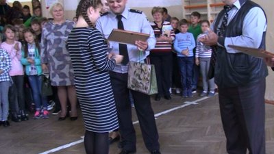 У Стрию школярі повернули власниці знайдений гаманець з грошима (ФОТО)
