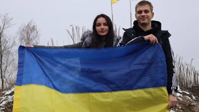 Україна повернулась 18-річного хлопця, якого викрали із Маріуполя (ФОТО)