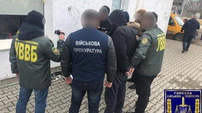 Львів‘янин попався на спробі підкупу прикордонника