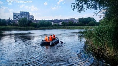 У Львові в озері потонув хлопець 2008 року народження