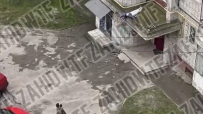У Львові зранку дівчина вистрибнула з багатоповерхівки (ВІДЕО)