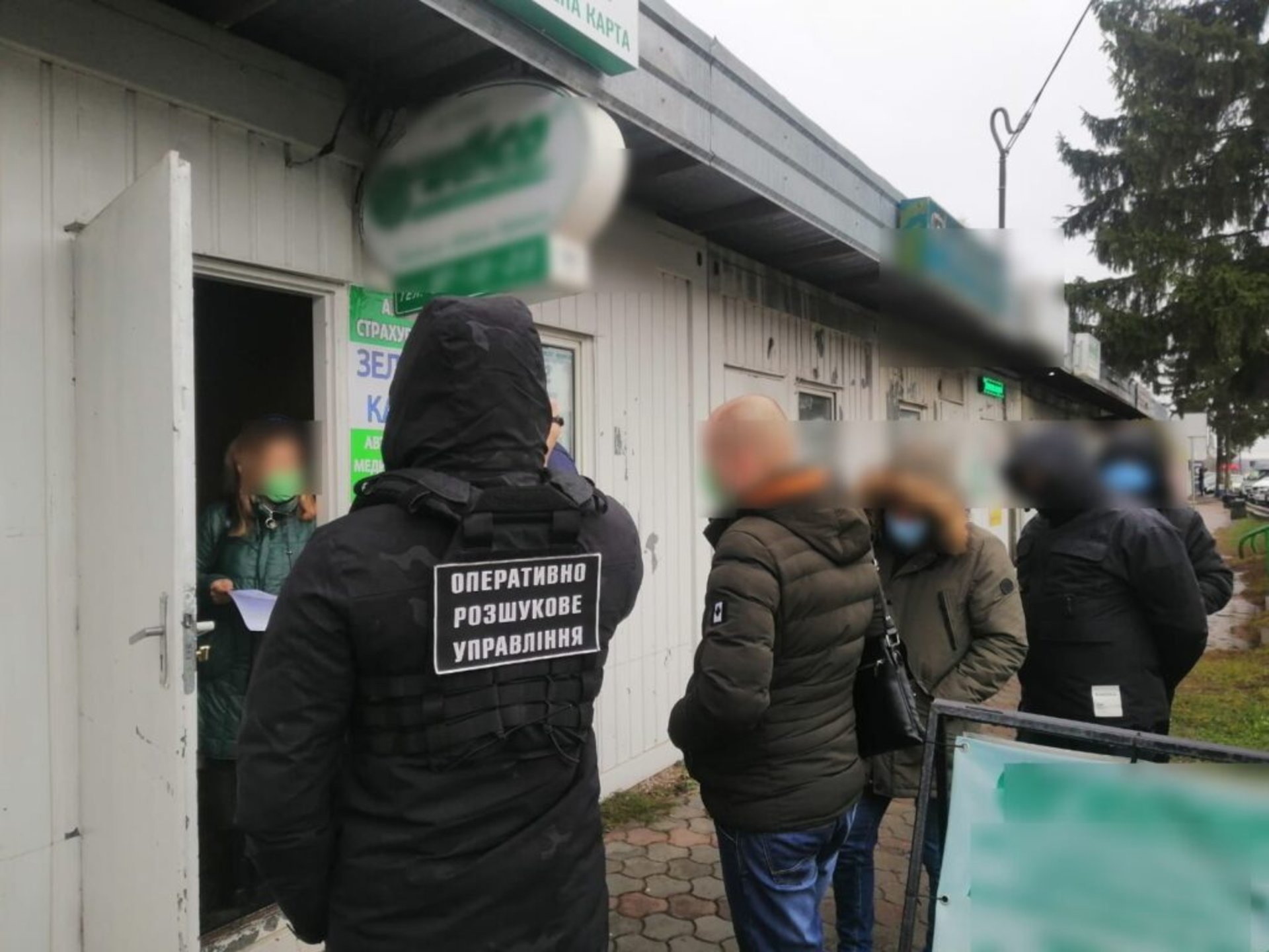 На Львівщині сертифікати про вакцинацію від коронавірусу продавали по 50 євро