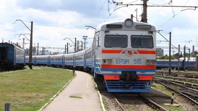 Львівська залізниця попереджає про зміни у русі електричок у липні-серпні